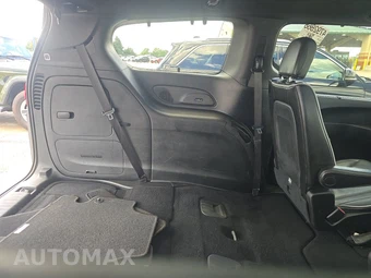 2018 Chrysler Pacifica Limited 121.6" WB – miniatura 14