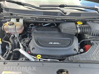 2018 Chrysler Pacifica Limited 121.6" WB – miniatura 16