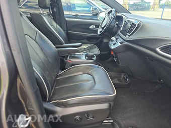 2018 Chrysler Pacifica Limited 121.6" WB – miniatura 8