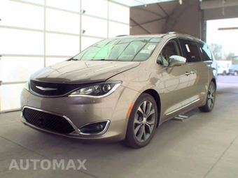 2018 Chrysler Pacifica Limited 121.6" WB