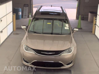 2018 Chrysler Pacifica Limited 121.6" WB – miniatura 2