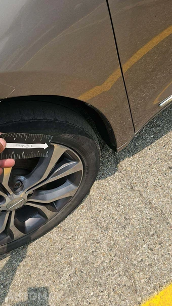 2018 Chrysler Pacifica Limited 121.6" WB – miniatura 33