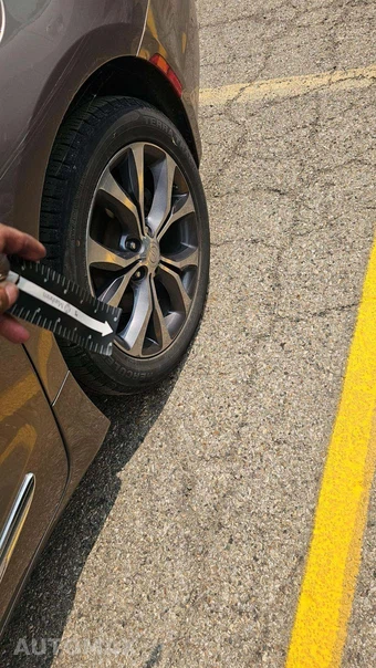 2018 Chrysler Pacifica Limited 121.6" WB – miniatura 39
