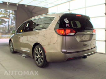 2018 Chrysler Pacifica Limited 121.6" WB – miniatura 6