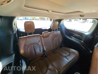 2018 Chrysler Pacifica Limited 121.6" WB – miniatura 14