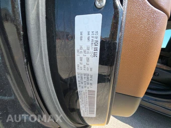 2018 Chrysler Pacifica Limited 121.6" WB – miniatura 16