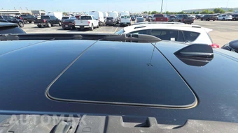2018 Chrysler Pacifica Limited 121.6" WB – miniatura 20