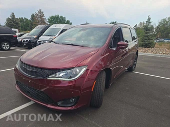 2018 Chrysler Pacifica Limited 121.6" WB