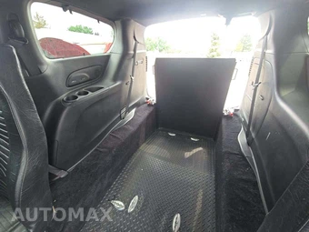 2018 Chrysler Pacifica Limited 121.6" WB - miniatura 14