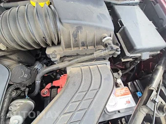 2018 Chrysler Pacifica Limited 121.6" WB - miniatura 38