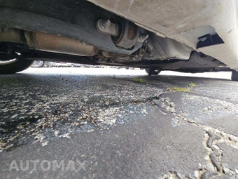 2018 Chrysler Pacifica Limited 121.6" WB – miniatura 18