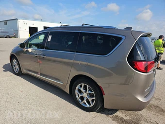2018 Chrysler Pacifica Limited 121.6" WB – miniatura 6