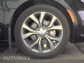 2018 Chrysler Pacifica Limited 121.6" WB – miniatura 10