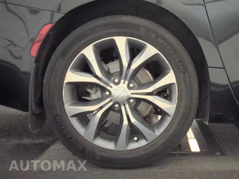 2018 Chrysler Pacifica Limited 121.6" WB – miniatura 11