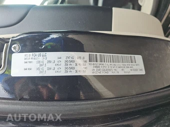2018 Chrysler Pacifica Limited 121.6" WB – miniatura 21