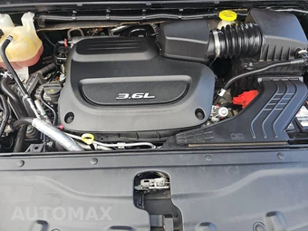 2018 Chrysler Pacifica Limited 121.6" WB – miniatura 22