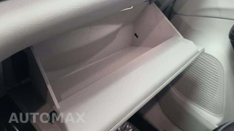 2018 Chrysler Pacifica Limited 121.6" WB – miniatura 44