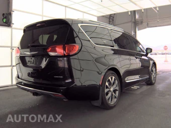 2018 Chrysler Pacifica Limited 121.6" WB – miniatura 5