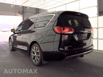 2018 Chrysler Pacifica Limited 121.6" WB – miniatura 8
