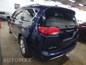 2018 Chrysler Pacifica Limited 121.6" WB – miniatura 2