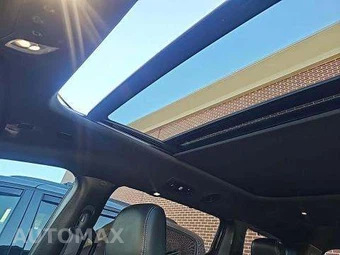 2018 Chrysler Pacifica Limited 121.6" WB - miniatura 12