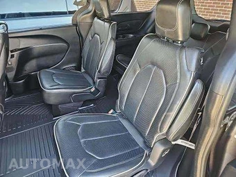 2018 Chrysler Pacifica Limited 121.6" WB - miniatura 14