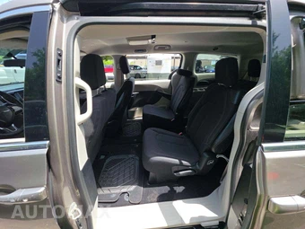 2018 Chrysler Pacifica LX 121.6" WB - miniatura 13