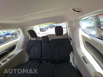2018 Chrysler Pacifica LX 121.6" WB - miniatura 14