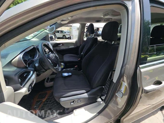 2018 Chrysler Pacifica LX 121.6" WB - miniatura 6