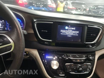 2018 Chrysler Pacifica LX 121.6" WB – miniatura 11
