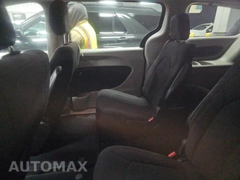 2018 Chrysler Pacifica LX 121.6" WB – miniatura 13