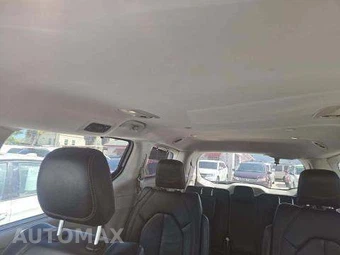 2018 Chrysler Pacifica Touring L 121.6" WB – miniatura 11