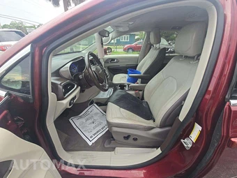 2018 Chrysler Pacifica Touring L 121.6" WB – miniatura 6