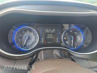 2018 Chrysler Pacifica Touring L 121.6" WB – miniatura 9