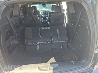 2018 Chrysler Pacifica Touring L 121.6" WB – miniatura 17