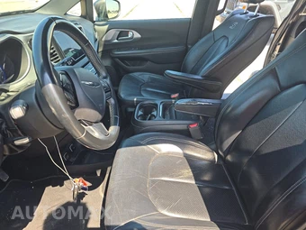2018 Chrysler Pacifica Touring L 121.6" WB – miniatura 7