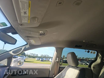 2018 Chrysler Pacifica Touring L 121.6" WB - miniatura 19