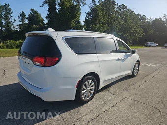 2018 Chrysler Pacifica Touring L 121.6" WB - miniatura 4