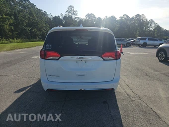 2018 Chrysler Pacifica Touring L 121.6" WB - miniatura 5