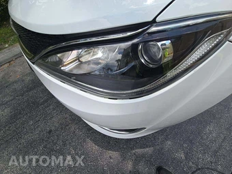 2018 Chrysler Pacifica Touring L 121.6" WB – miniatura 23