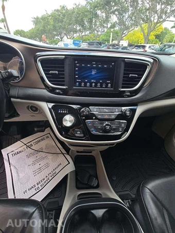 2018 Chrysler Pacifica Touring L 121.6" WB – miniatura 7
