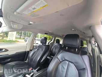 2018 Chrysler Pacifica Touring L 121.6" WB – miniatura 8