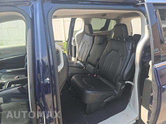 2018 Chrysler Pacifica Touring L 121.6" WB – miniatura 13
