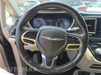 2018 Chrysler Pacifica Touring L 121.6" WB – miniatura 10