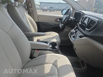 2018 Chrysler Pacifica Touring L 121.6" WB – miniatura 8