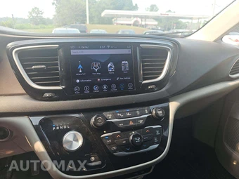 2018 Chrysler Pacifica Touring L 121.6" WB – miniatura 10
