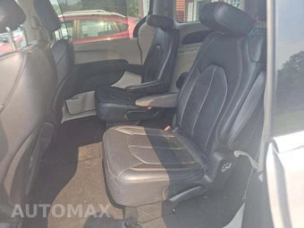 2018 Chrysler Pacifica Touring L 121.6" WB – miniatura 13