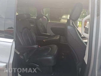 2018 Chrysler Pacifica Touring L 121.6" WB – miniatura 17