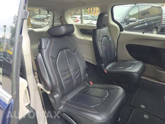 2018 Chrysler Pacifica Touring L 121.6" WB – miniatura 14