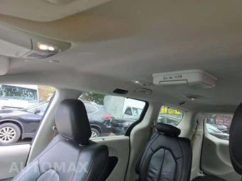 2018 Chrysler Pacifica Touring L 121.6" WB – miniatura 8